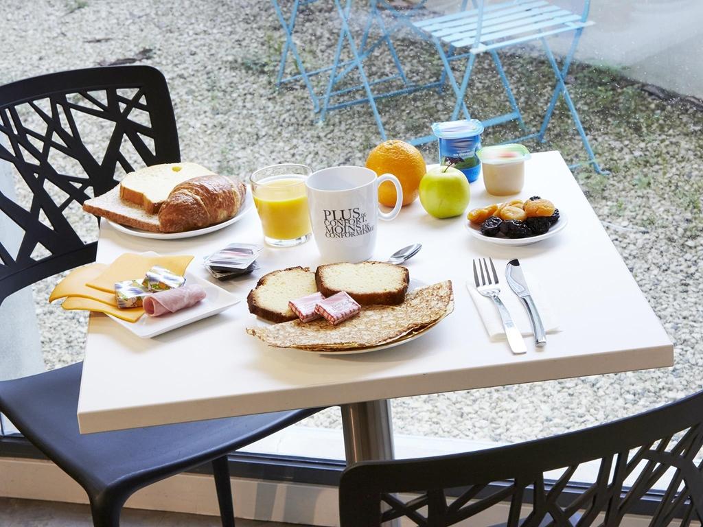 Demain Hotel & Conciergerie Нант Экстерьер фото