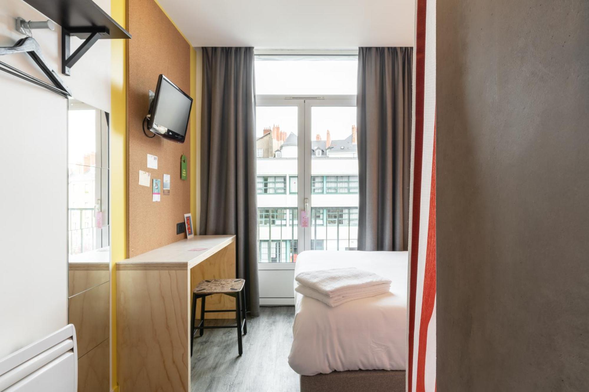Demain Hotel & Conciergerie Нант Экстерьер фото